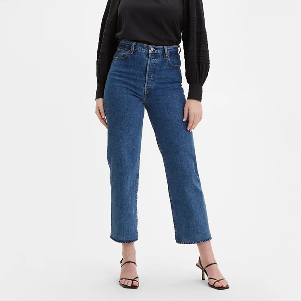 Levi’s Ribcage Straight Ankle Jean size 25